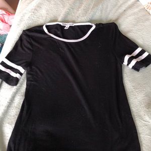 Black and white tee